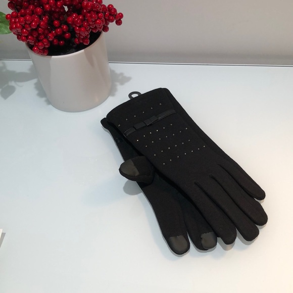 Accessories - Black Gloves - Touch Screen